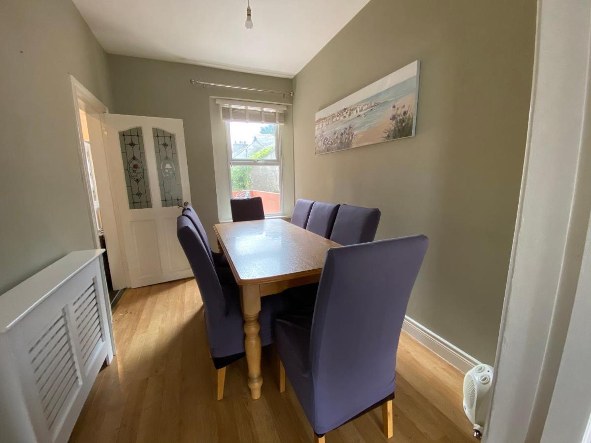 4 Bedroom Portrush Town Centre Holiday Rental Extérieur photo